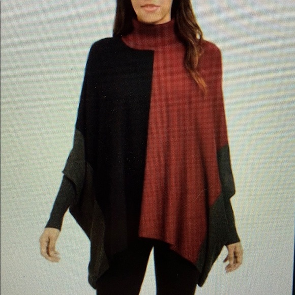 Alfani Sweaters - Alfani colorblock turtleneck poncho sweater M